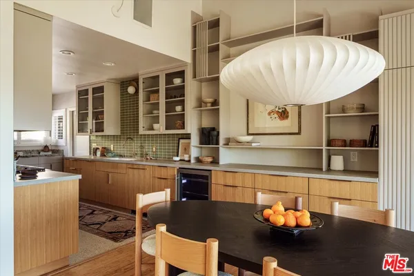 $2,995,000 | 2015 Hollyvista Avenue, Los Angeles, CA 90027