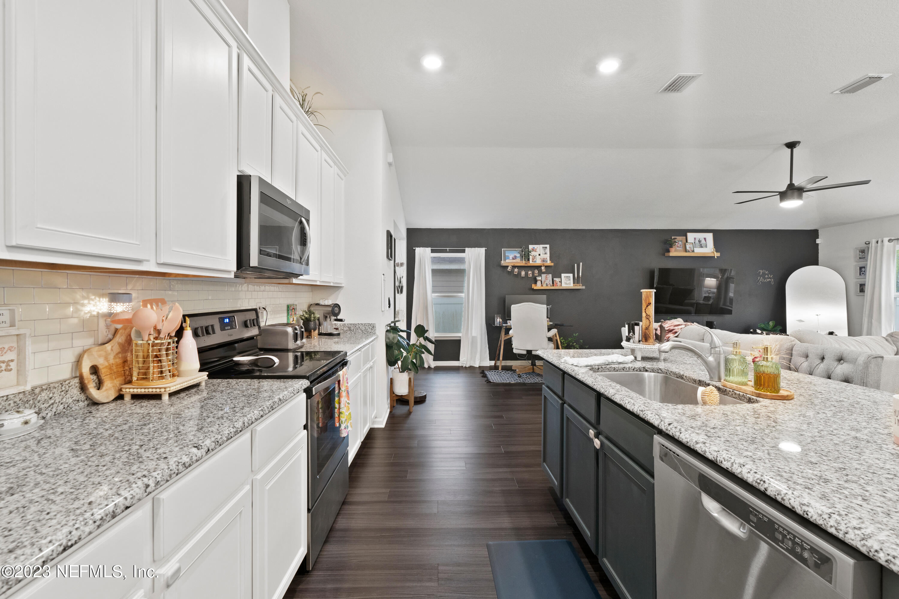 8208 Fouraker Forest Road Jacksonville, FL 32221 - Photo 15 of 25 Kitchen 3