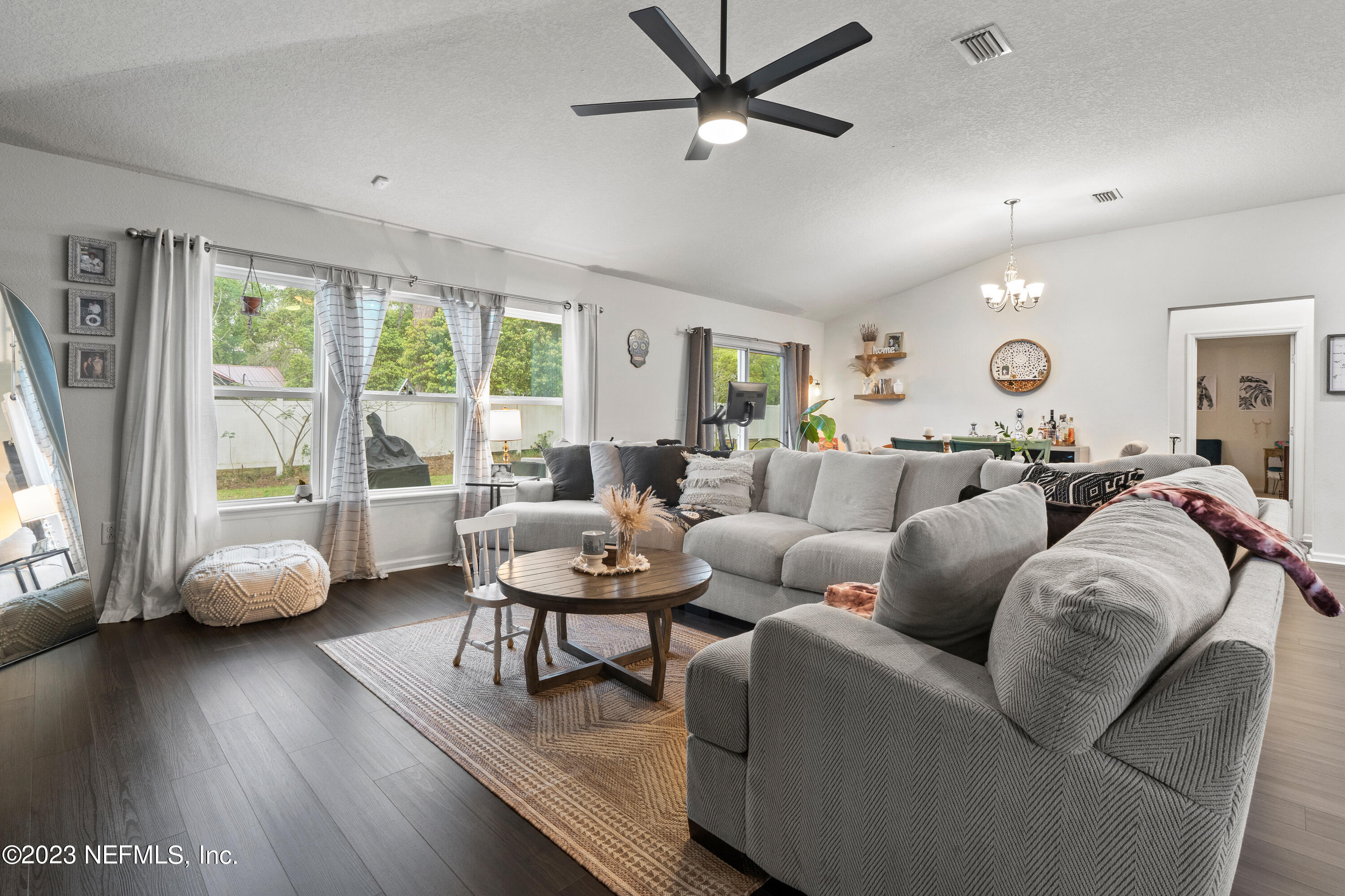 8208 Fouraker Forest Road Jacksonville, FL 32221 - Photo 7 of 25 Living Room 2