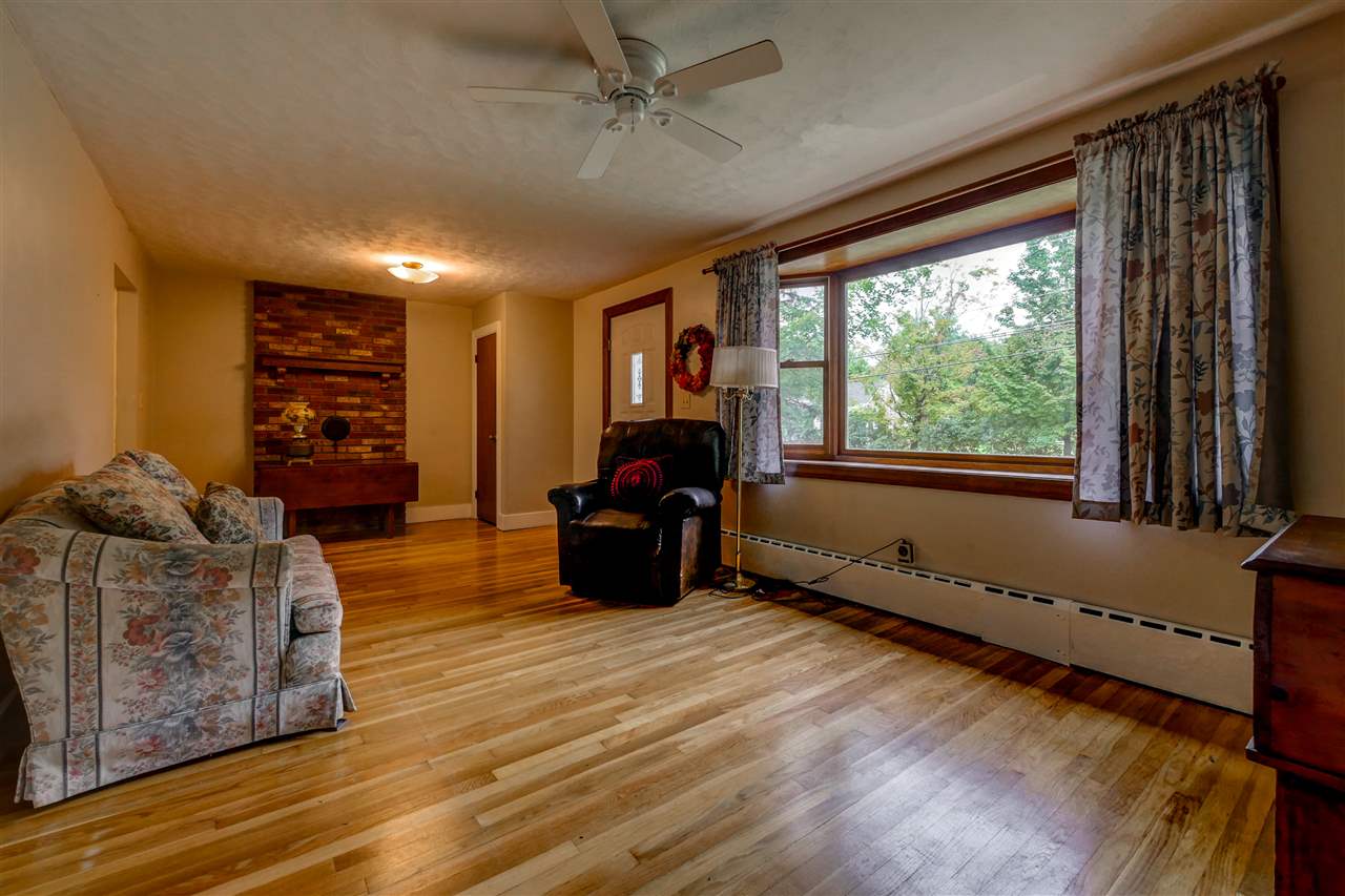 214 Maple Street Hopkinton, NH 03229 - Photo 10 of 40 Gallery Image 10
