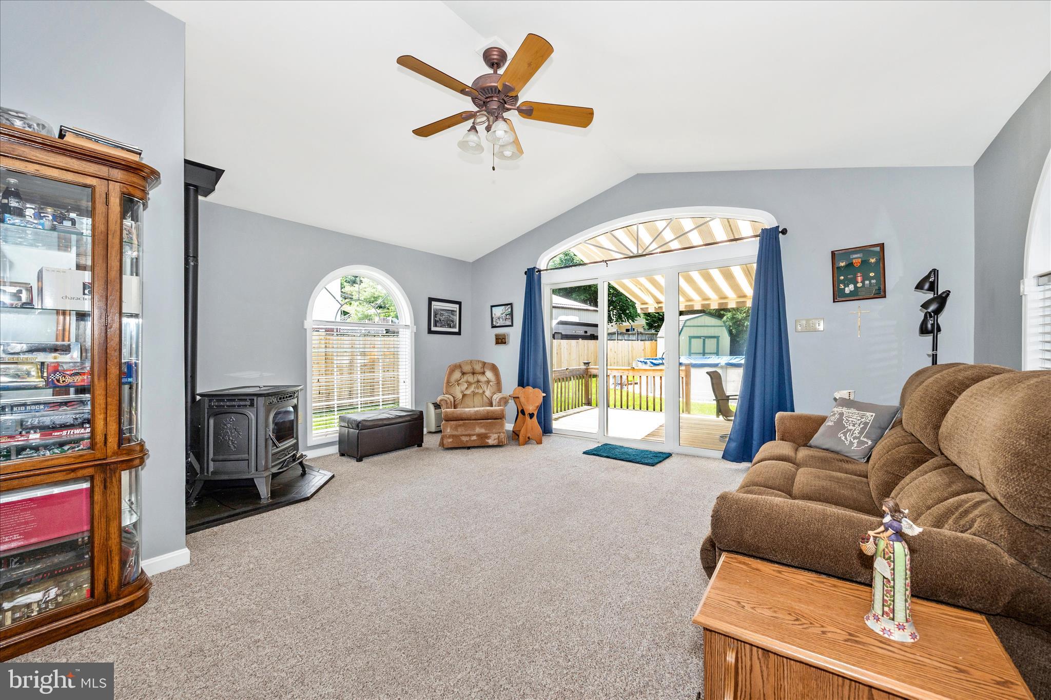 109 Rebecca's Court Smithsburg, MD 21783 - Photo 15 of 44 Sun Room