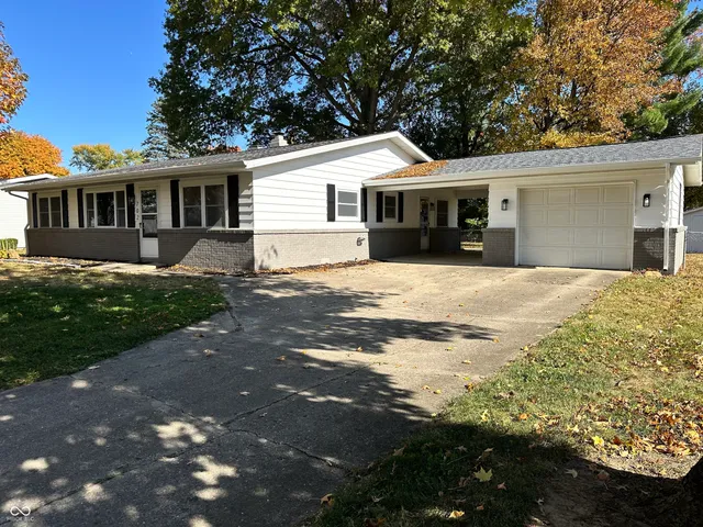 $249,900 | 702 Pleasant Drive, Crawfordsville, IN 47933