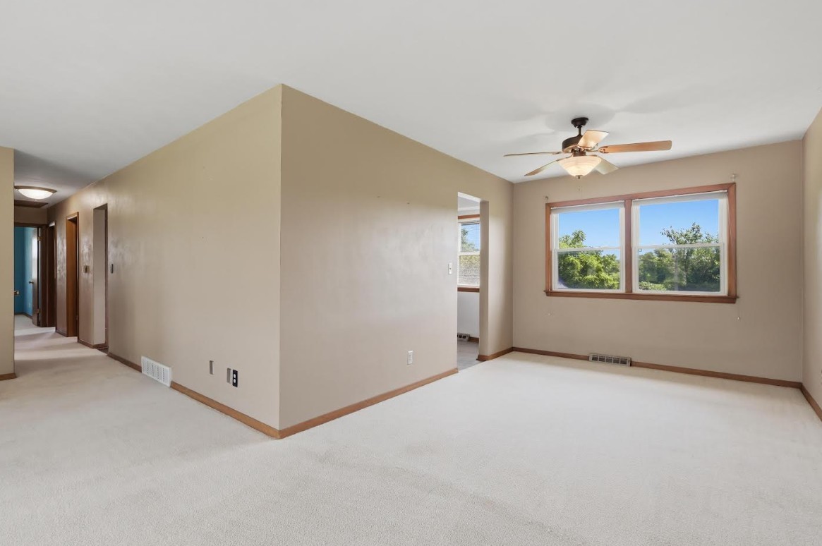 10121 Ridgewood Road Milan, IL 61264 - Photo 13 of 36