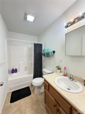 $1,200,000 | 400 South Macarthur Avenue, Salem, MO 65560