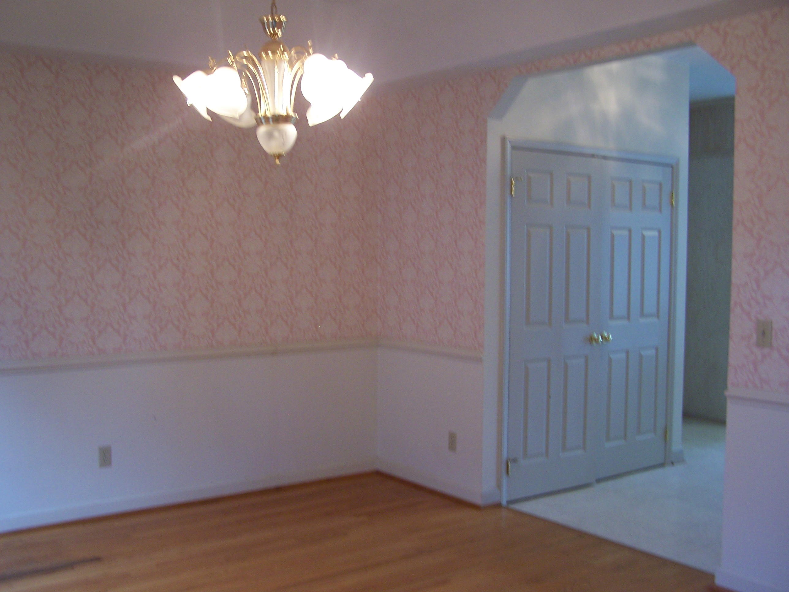 219 Winesap Road Roanoke, VA 24019 - Photo 3 of 31 Dining Room