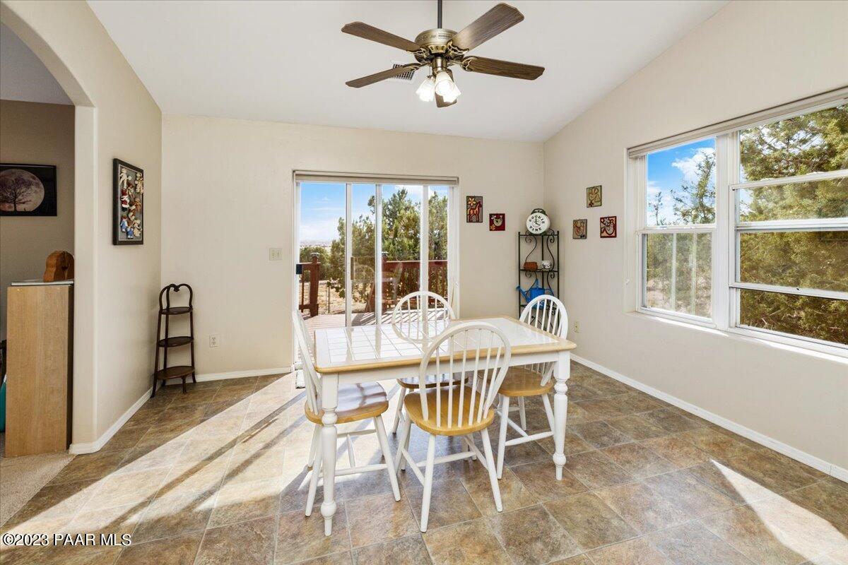 2625 West Nighthawk Road Chino Valley, AZ 86323 - Photo 14 of 42 Dining Room - 2625 Night Hawk Road