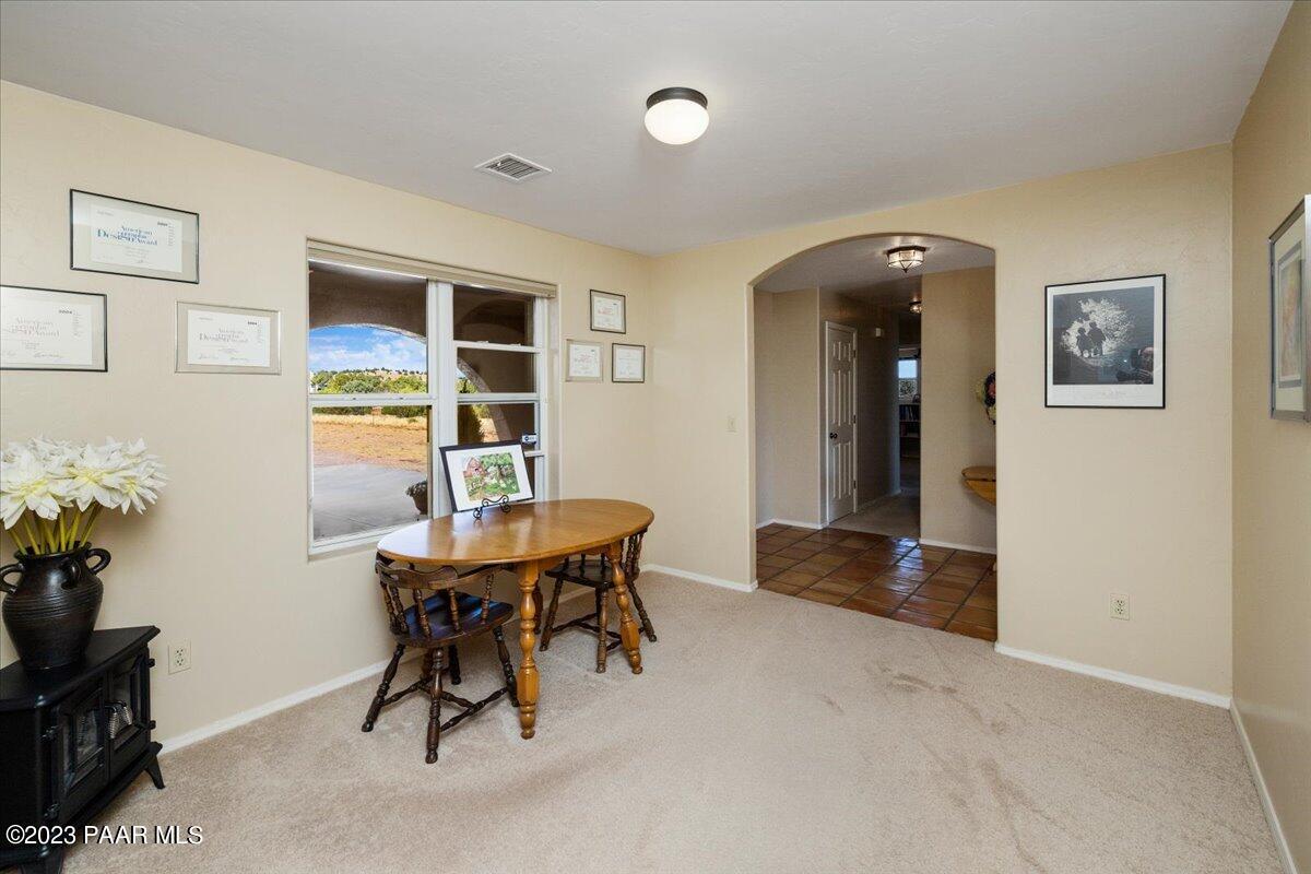 2625 West Nighthawk Road Chino Valley, AZ 86323 - Photo 16 of 42 Dining Room - 2625 Night Hawk Road