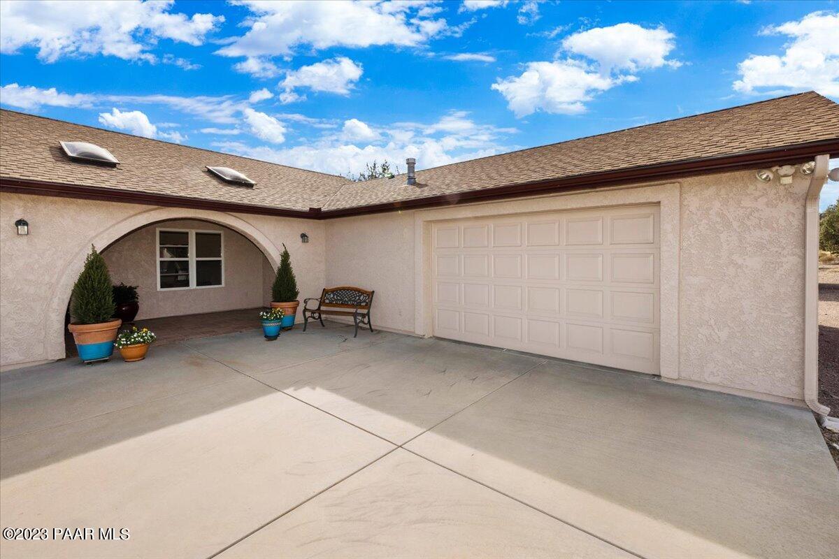 2625 West Nighthawk Road Chino Valley, AZ 86323 - Photo 25 of 42 Garage - 2625 Night Hawk Road