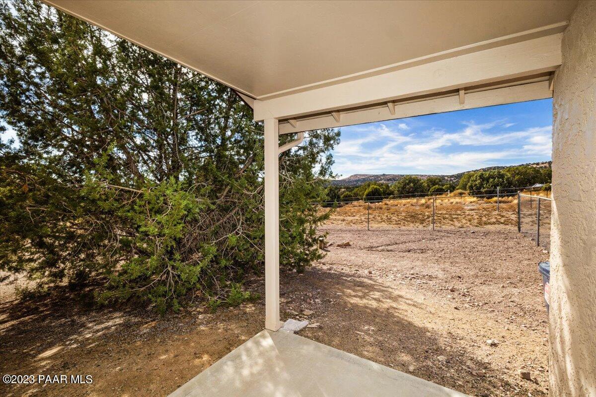 2625 West Nighthawk Road Chino Valley, AZ 86323 - Photo 29 of 42 Patio - 2625 Night Hawk Road
