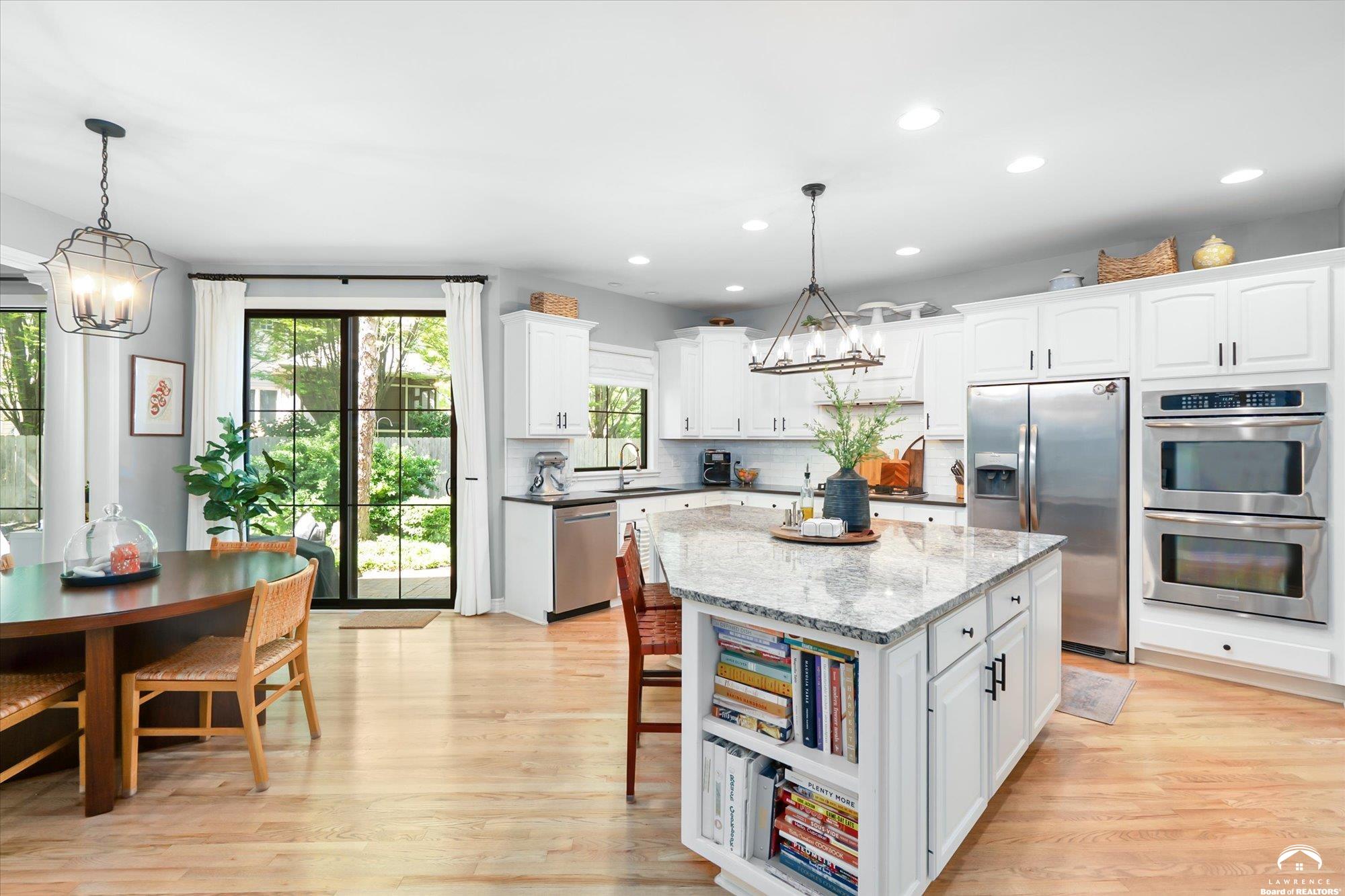 2009 Riviera Court Lawrence, KS 66047 - Photo 15 of 87