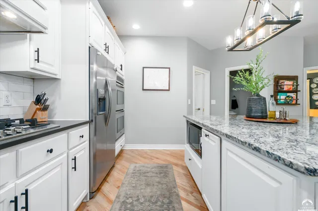 $749,000 | 2009 Riviera Court, Lawrence, KS 66047