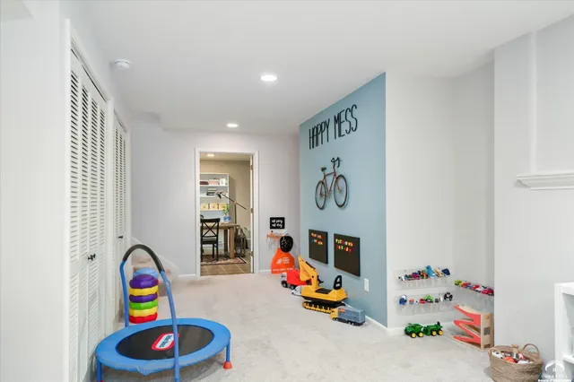 $749,000 | 2009 Riviera Court, Lawrence, KS 66047