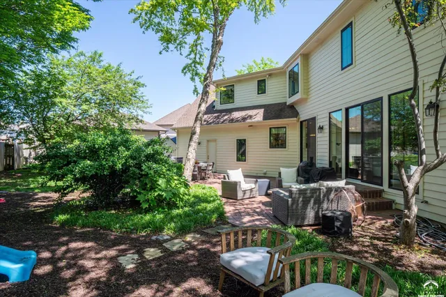 $749,000 | 2009 Riviera Court, Lawrence, KS 66047