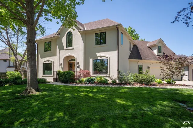 $749,000 | 2009 Riviera Court, Lawrence, KS 66047