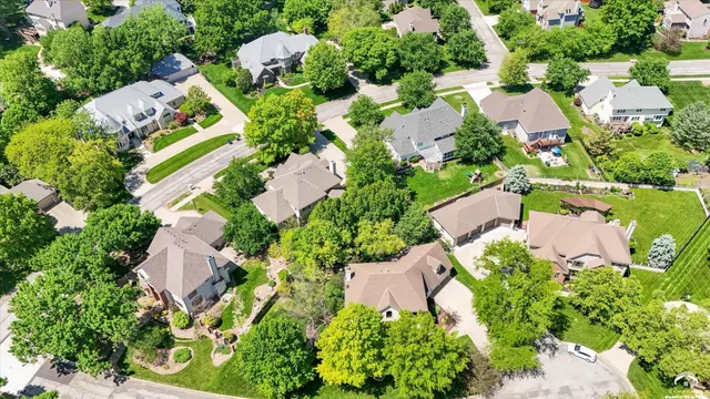 $749,000 | 2009 Riviera Court, Lawrence, KS 66047