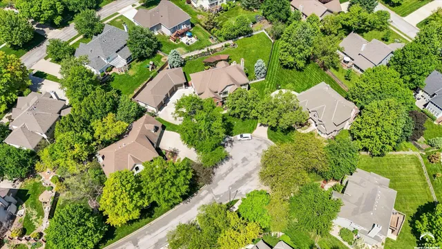 $749,000 | 2009 Riviera Court, Lawrence, KS 66047