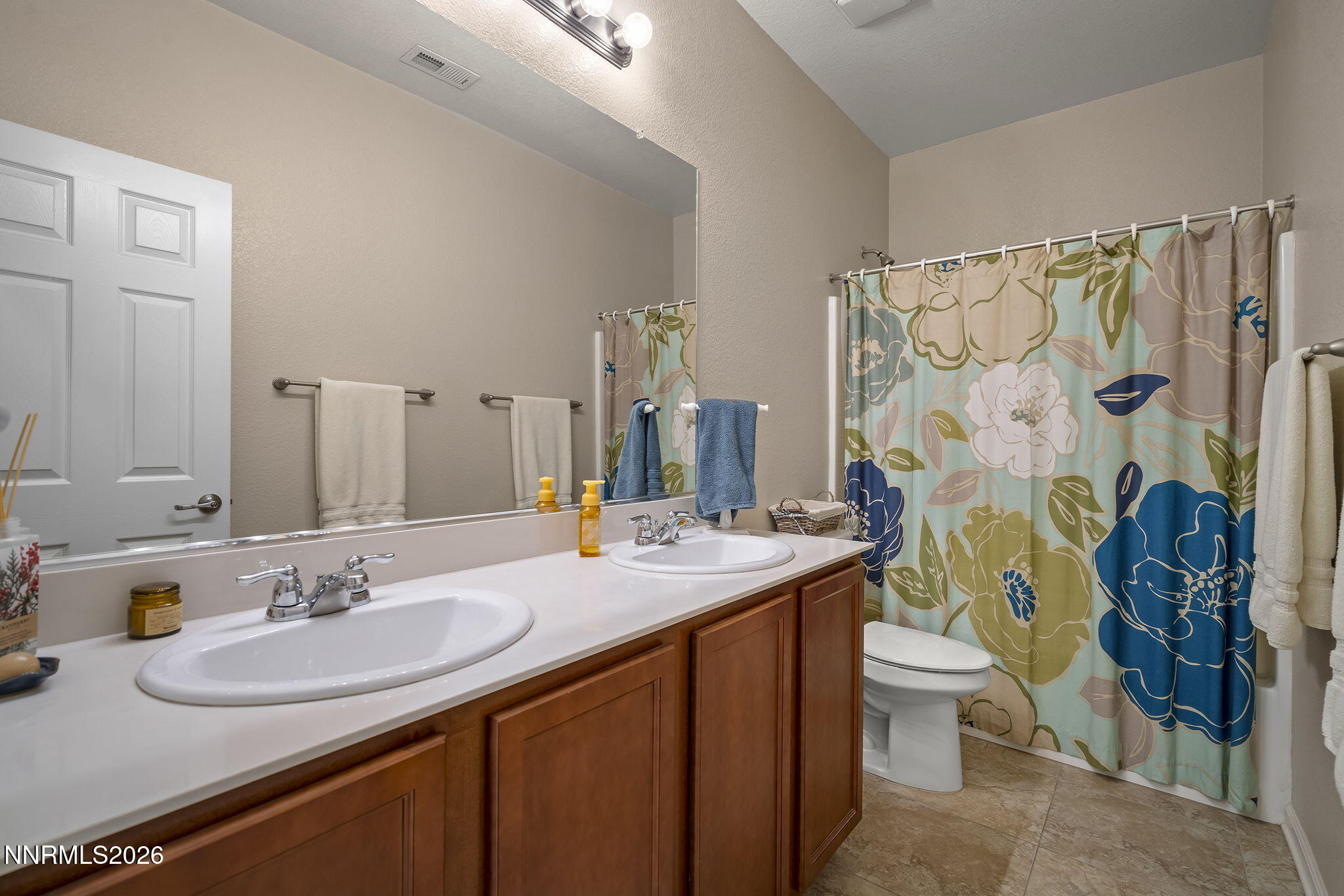 10725 Clear Vista Drive Reno, NV 89521 - Photo 16 of 21 16-web-or-mls-_DSC7106