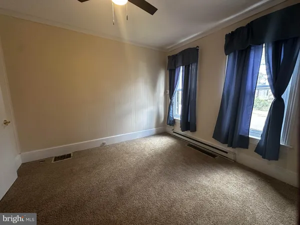 $1,200 | 524 North Franklin Street, Pottstown, PA 19464