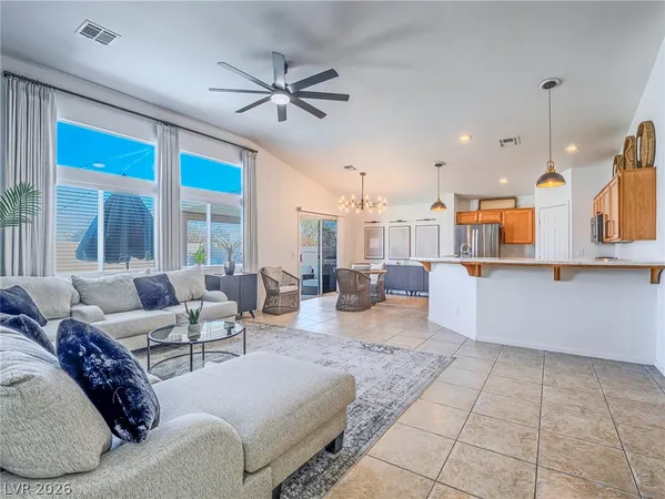 $2,850 | 6832 Rosinwood Street, Las Vegas, NV 89131