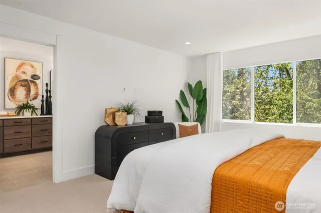 $1,946,995 | 14838 Site 2 Ne 2nd Court, Bellevue, WA 98007