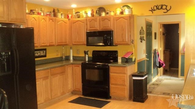 4112 Horman Road Fort Wayne, IN 46816 - Photo 7 of 30