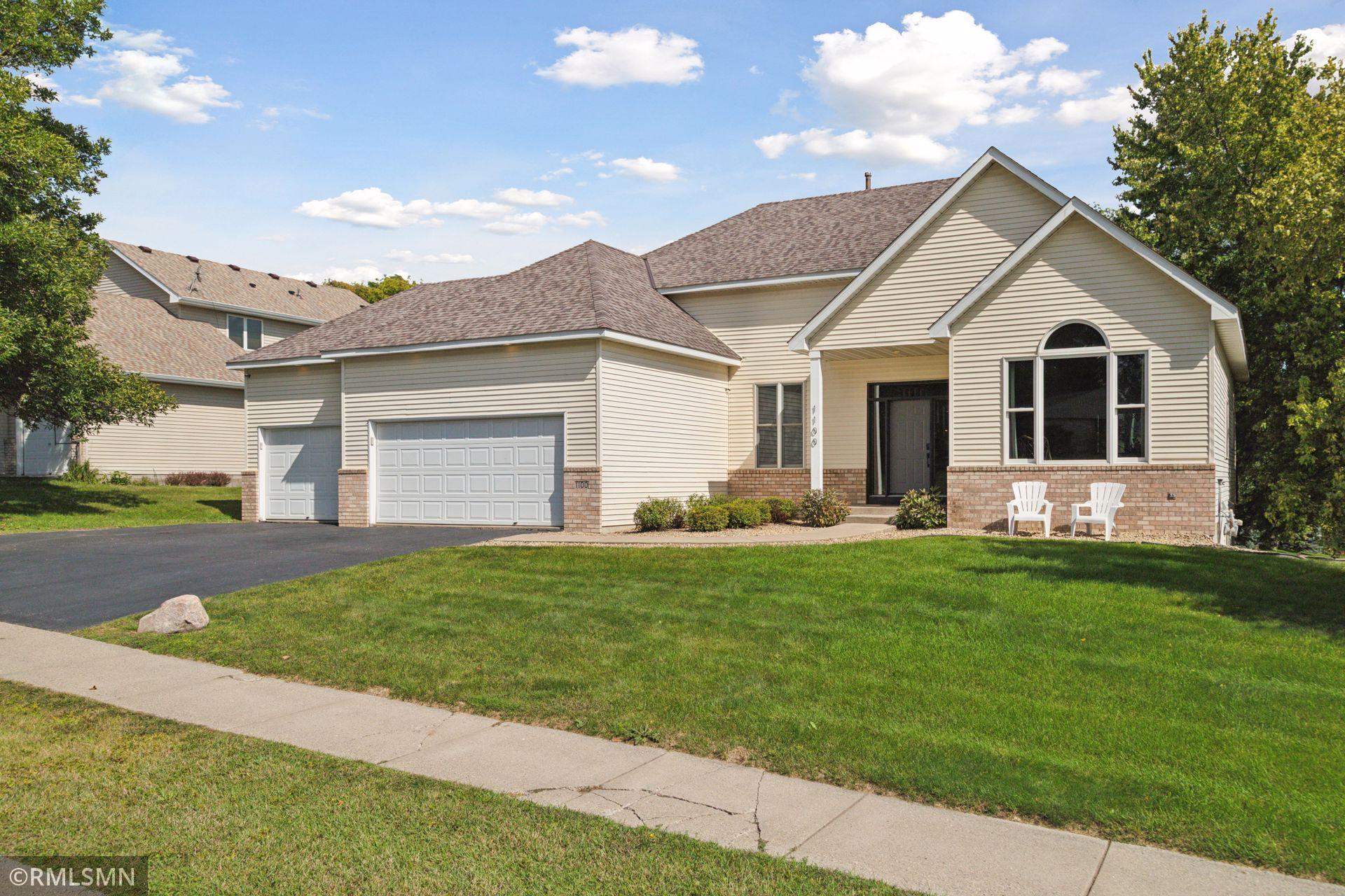 1100 Ridge Bluff Drive Chaska, MN 55318 - Photo 1 of 54 Gallery Image 1
