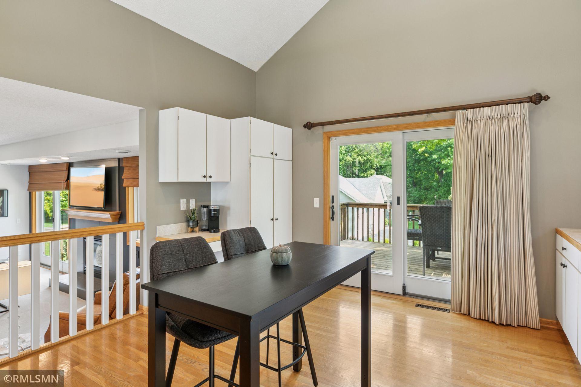 1100 Ridge Bluff Drive Chaska, MN 55318 - Photo 17 of 54 Gallery Image 17