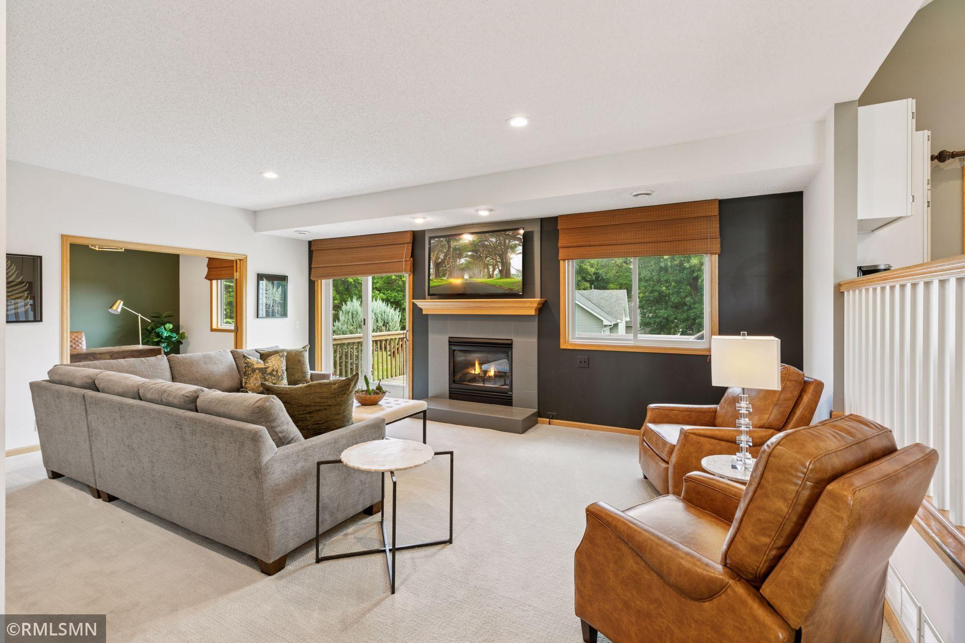 1100 Ridge Bluff Drive Chaska, MN 55318 - Photo 19 of 54 Gallery Image 19