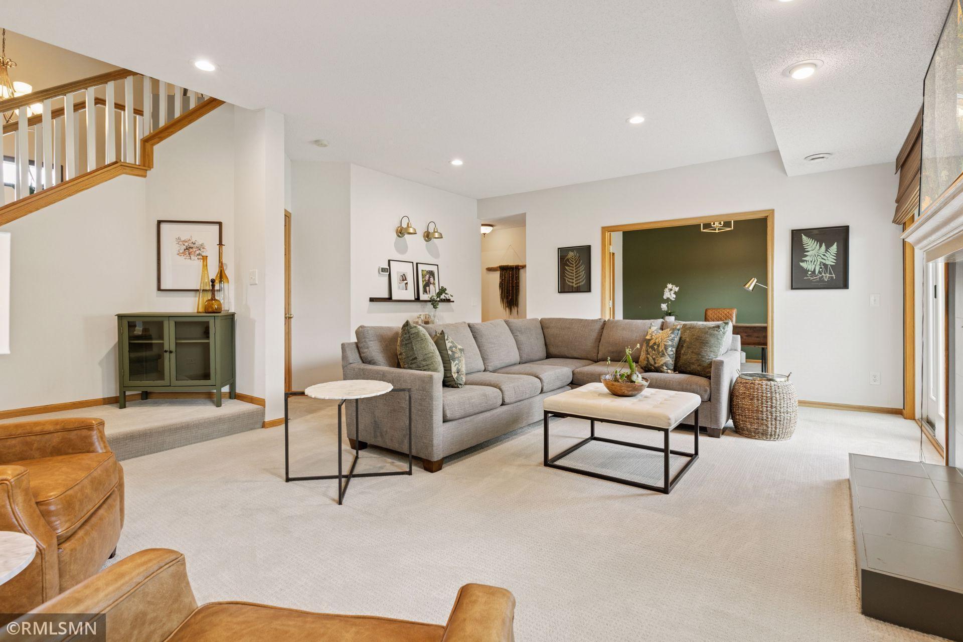 1100 Ridge Bluff Drive Chaska, MN 55318 - Photo 21 of 54 Gallery Image 21