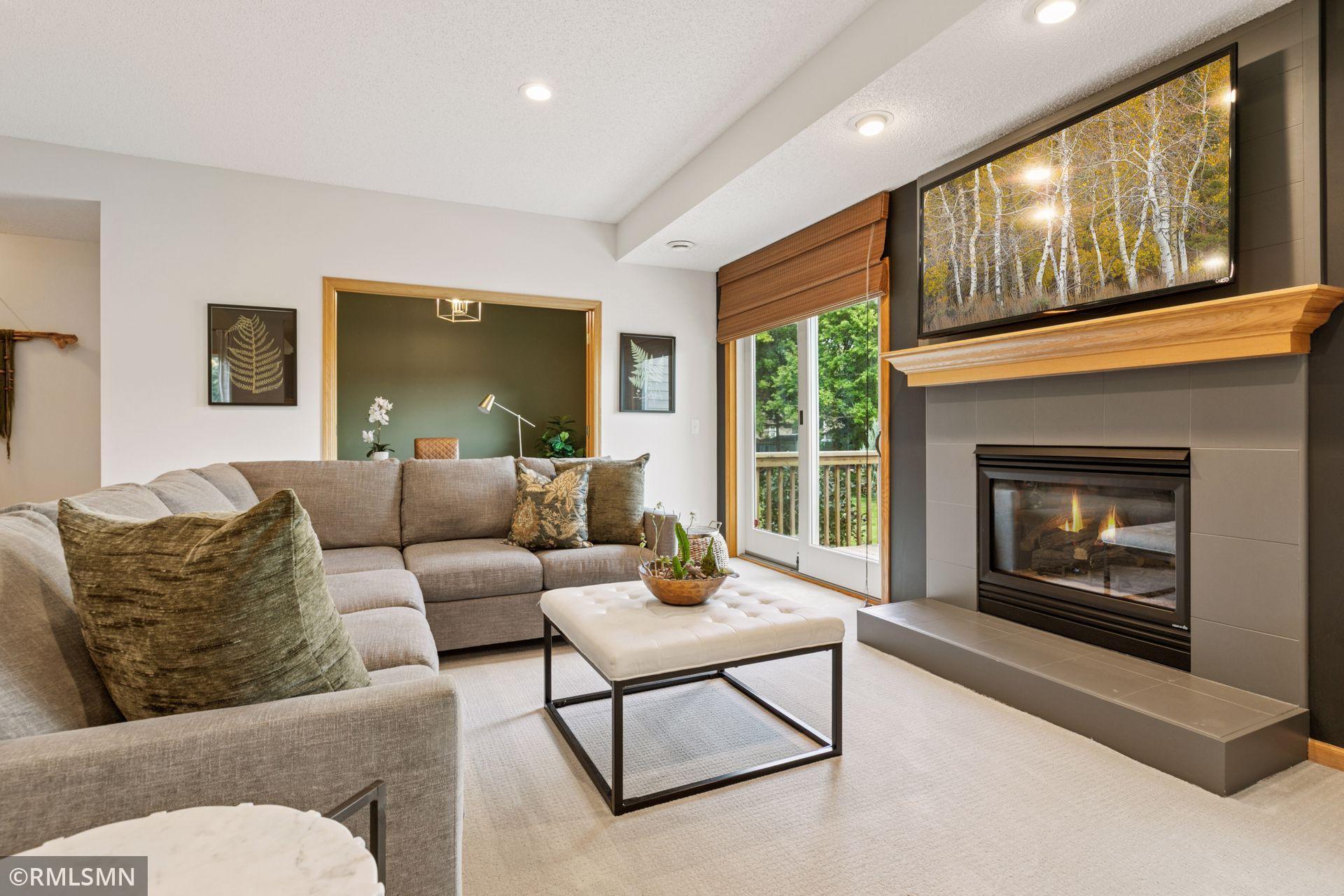 1100 Ridge Bluff Drive Chaska, MN 55318 - Photo 25 of 54 Gallery Image 25