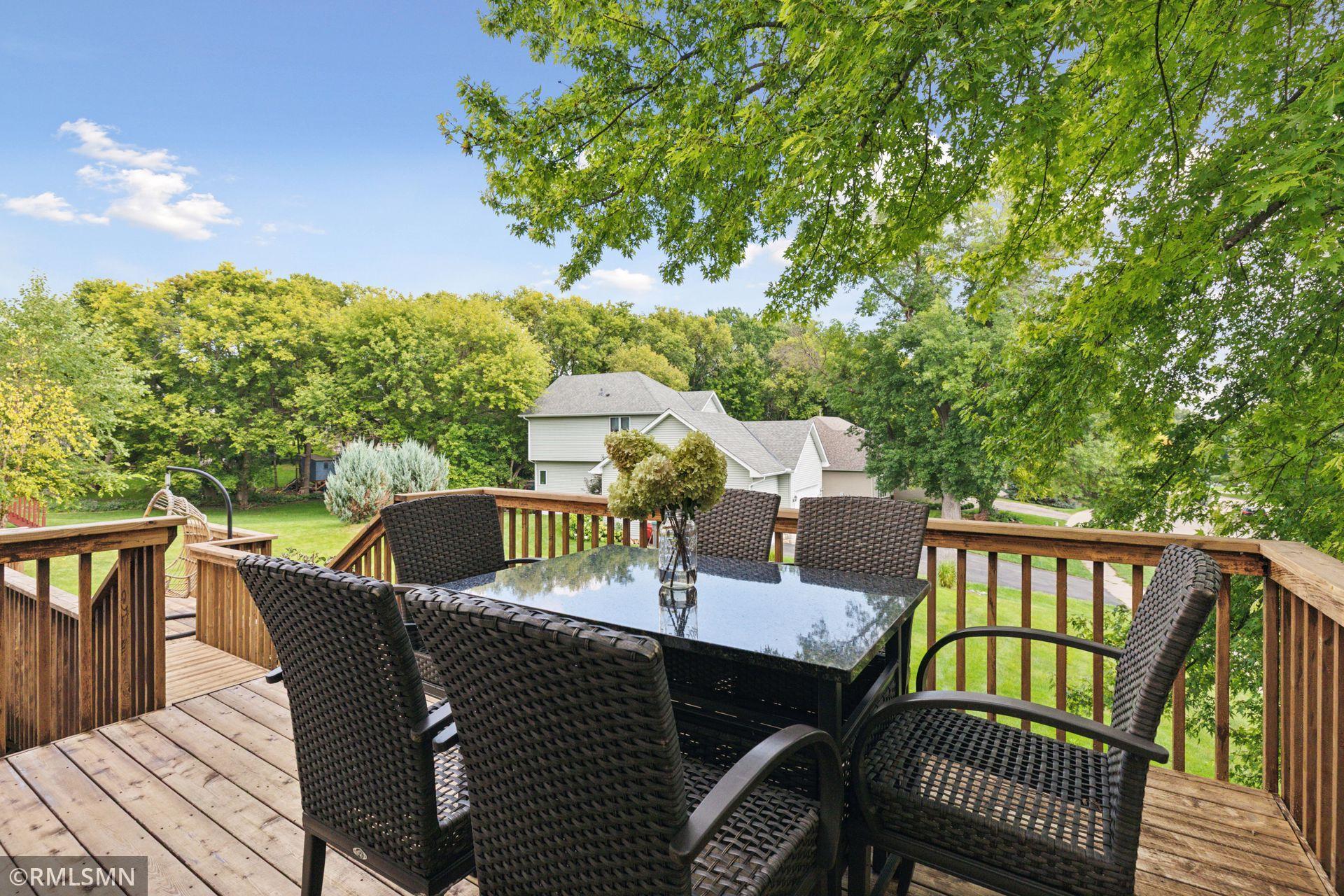 1100 Ridge Bluff Drive Chaska, MN 55318 - Photo 50 of 54 Gallery Image 50