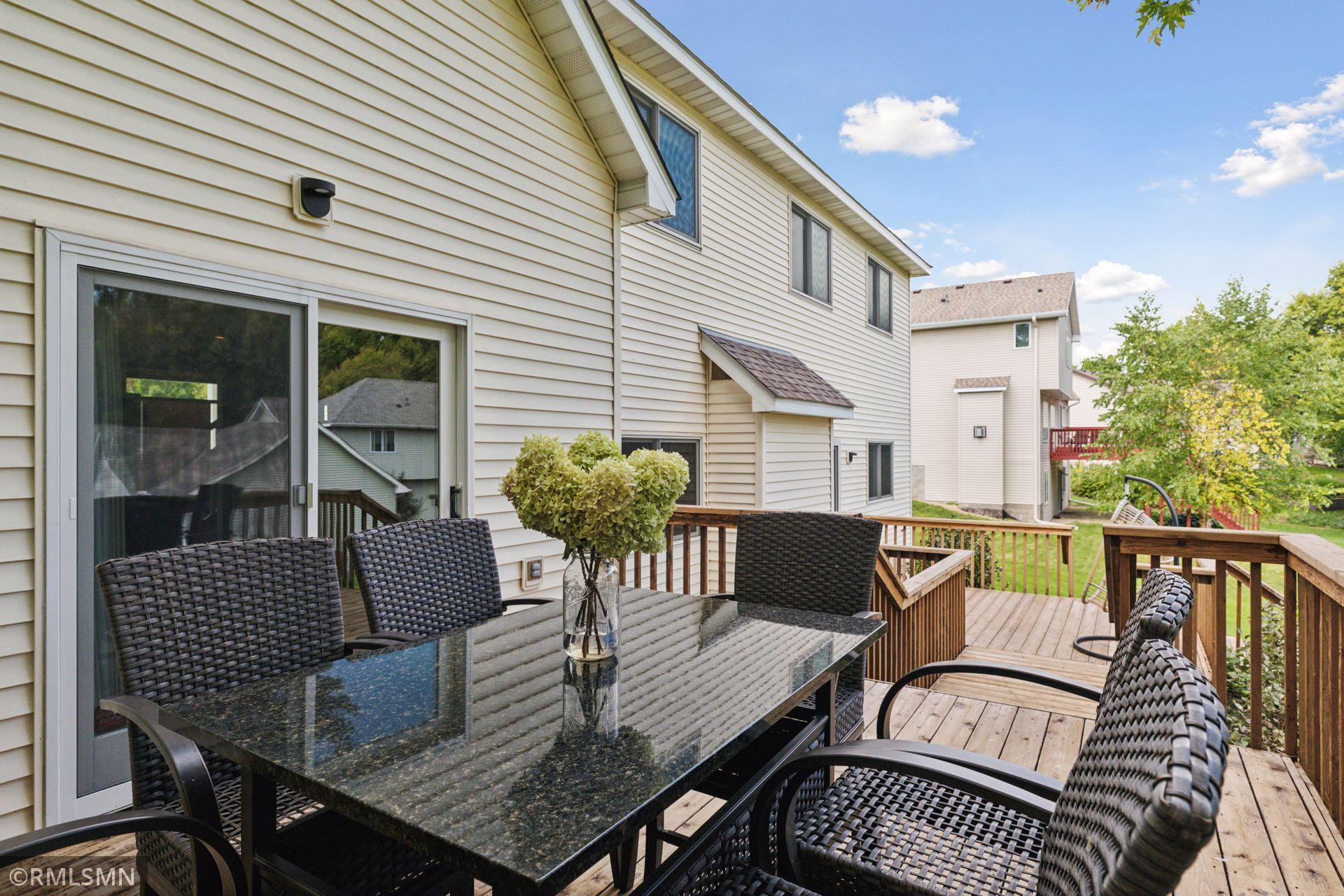 1100 Ridge Bluff Drive Chaska, MN 55318 - Photo 51 of 54 Gallery Image 51