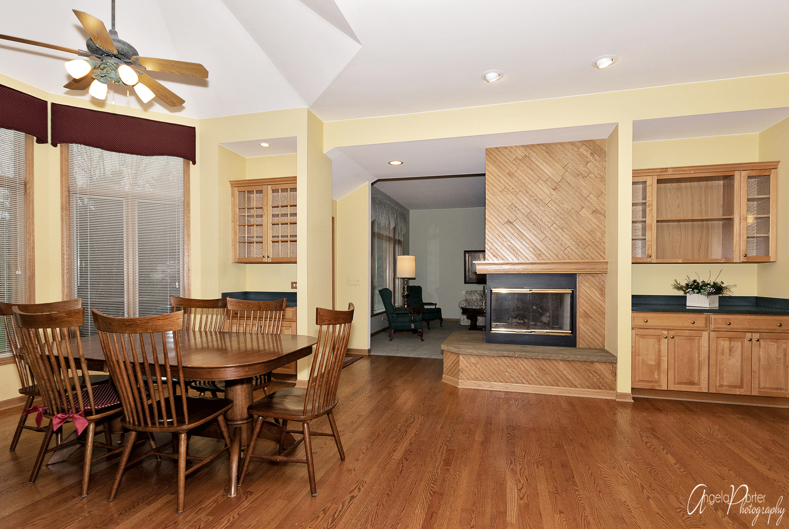 3709 Prairie Drive Spring Grove, IL 60081 - Photo 8 of 38