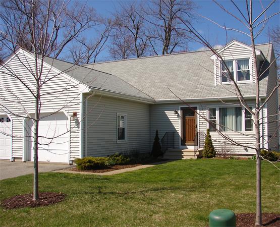 21 Santoro Road Worcester, MA 01606 - Photo 1 of 16 Gallery Image 1