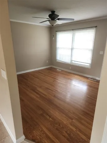 $1,500 | 313 West South 4th Street, Seneca, SC 29678