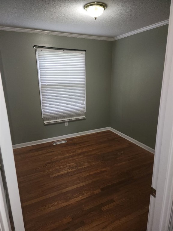 313 West South 4th Street Seneca, SC 29678 - Photo 9 of 10