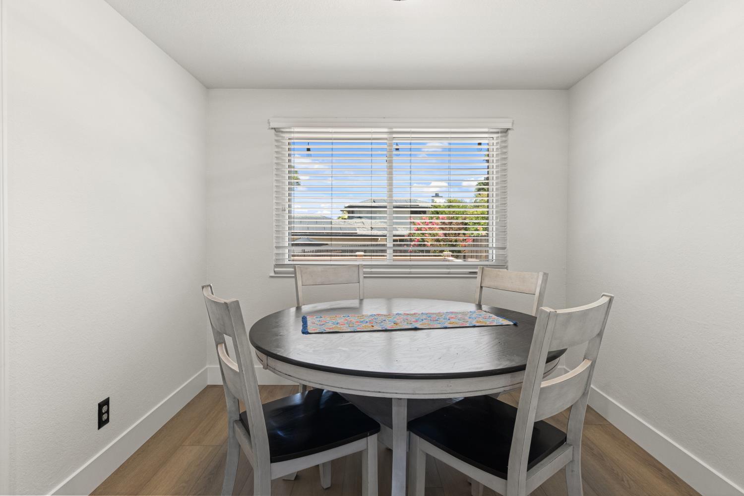 3005 Sunset Hill Road Rocklin, CA 95677 - Photo 14 of 32