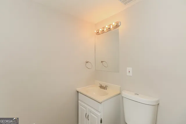 $1,640 | 3288 Timor Circle, Lithonia, GA 30038