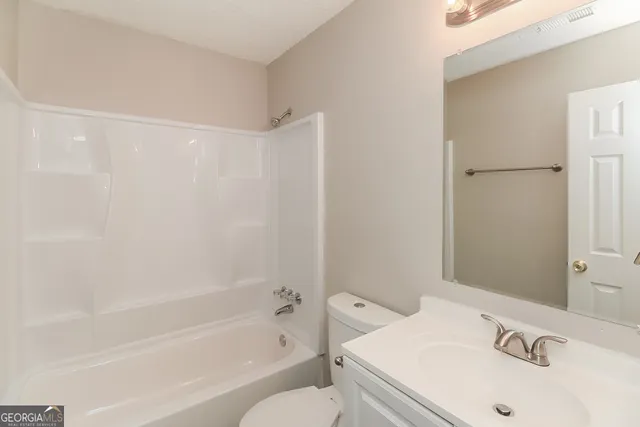 $1,640 | 3288 Timor Circle, Lithonia, GA 30038