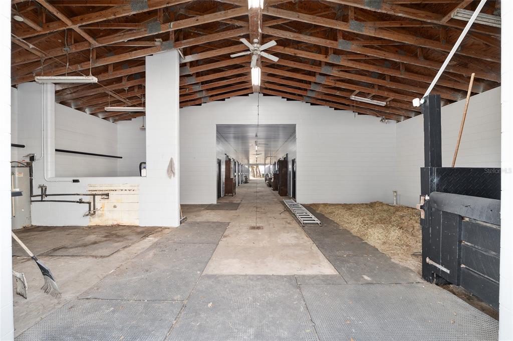 15178 Northeast 47th Avenue Citra, FL 32113 - Photo 8 of 79