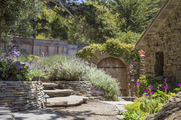 $91,350,000 | 157-163 Spindrift Road, Carmel, CA 93923