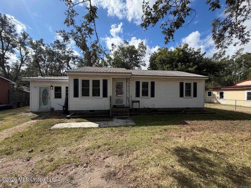 365 3rd Street Lambert, MS 38643 - Photo 1 of 5 CH1