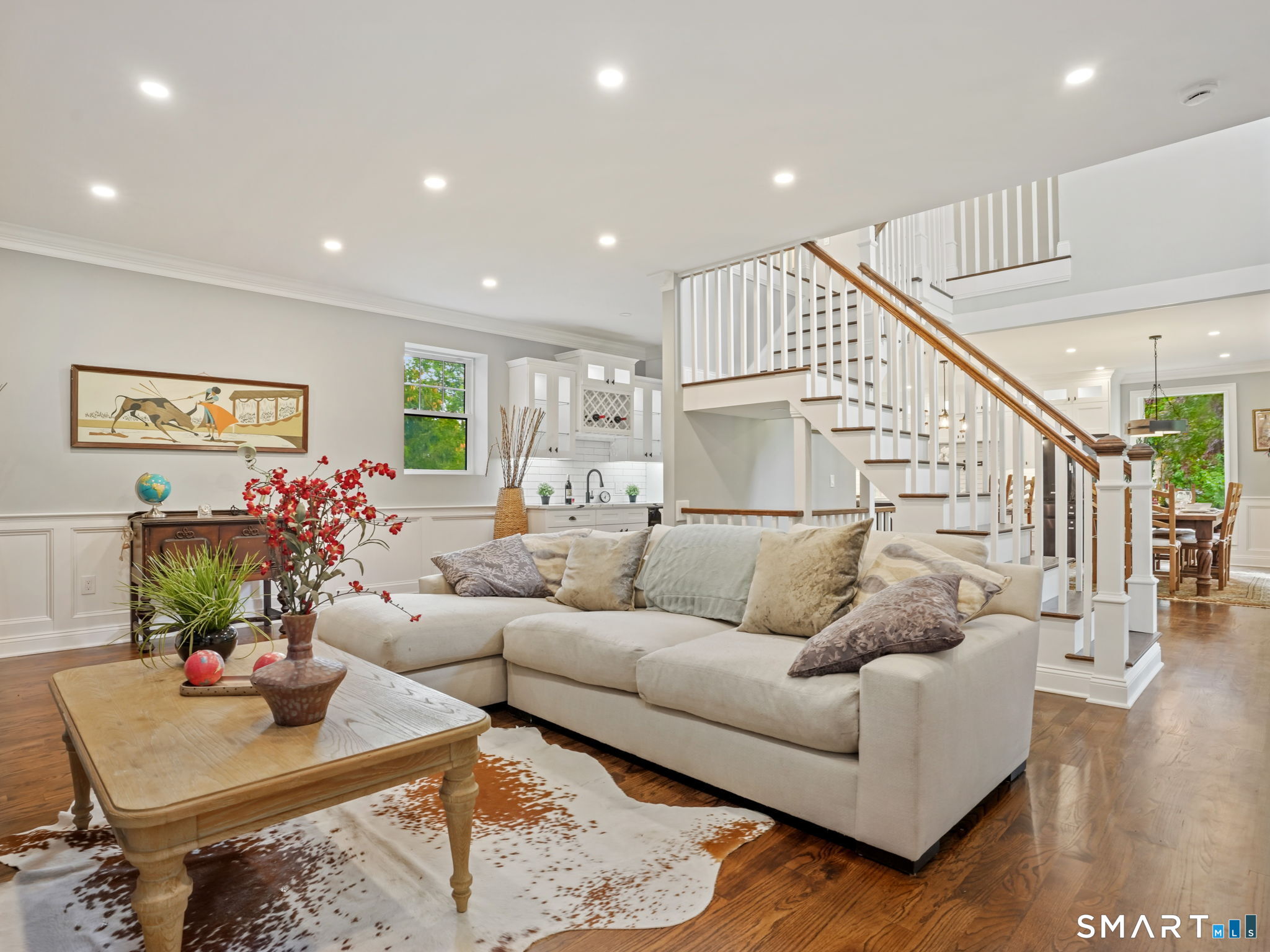 419 Valley Road Fairfield, CT 06825 - Photo 13 of 35