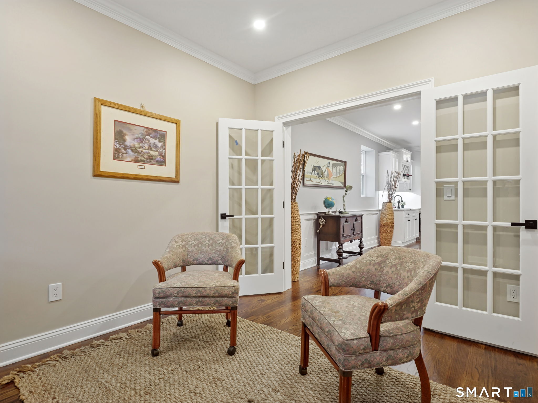 419 Valley Road Fairfield, CT 06825 - Photo 14 of 35