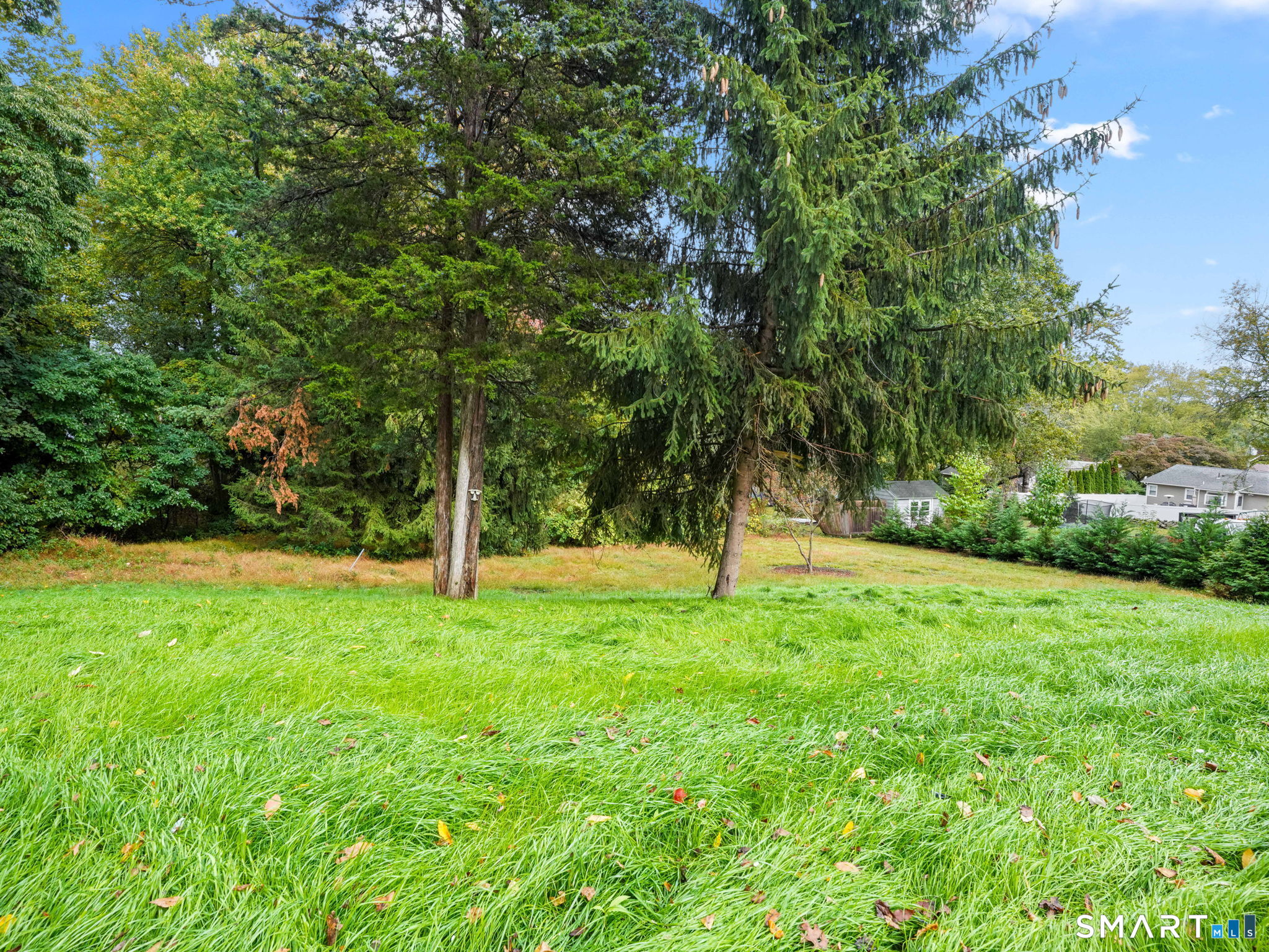 419 Valley Road Fairfield, CT 06825 - Photo 35 of 35