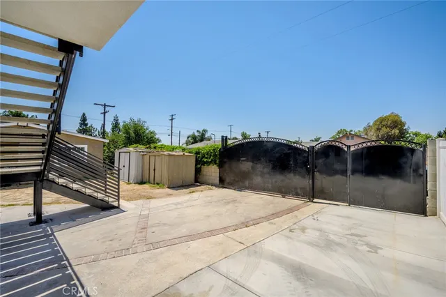 $2,200 | 11746 De Garmo Avenue, San Fernando, CA 91340