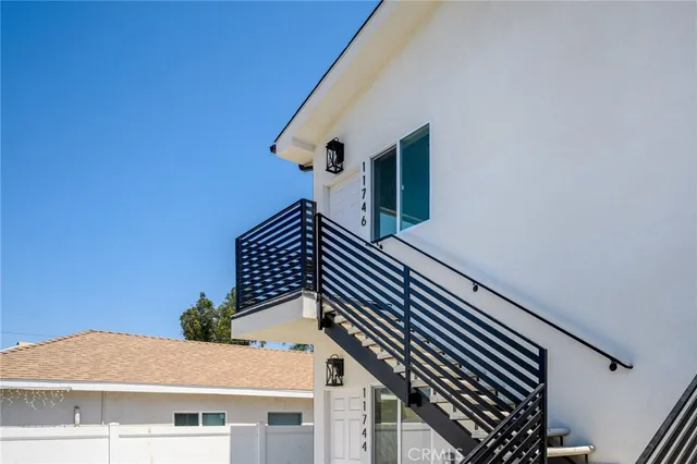 $2,200 | 11746 De Garmo Avenue, San Fernando, CA 91340