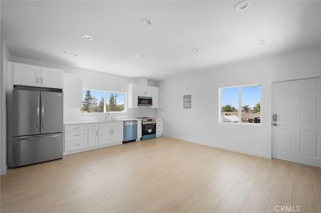 $2,200 | 11746 De Garmo Avenue, San Fernando, CA 91340