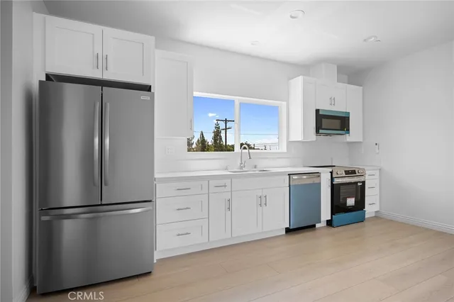 $2,200 | 11746 De Garmo Avenue, San Fernando, CA 91340