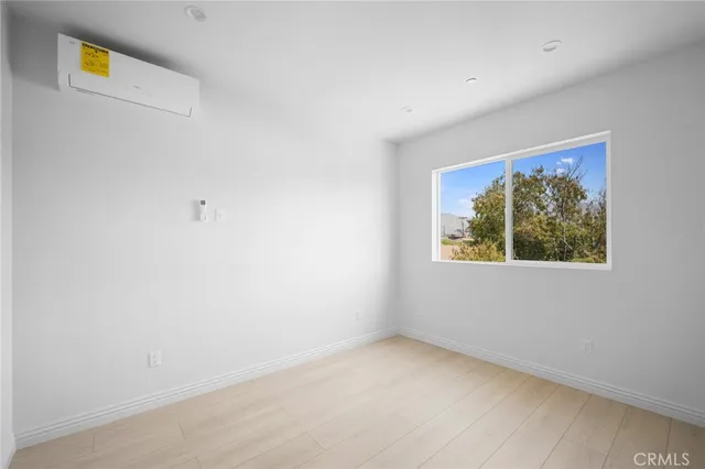 $2,200 | 11746 De Garmo Avenue, San Fernando, CA 91340